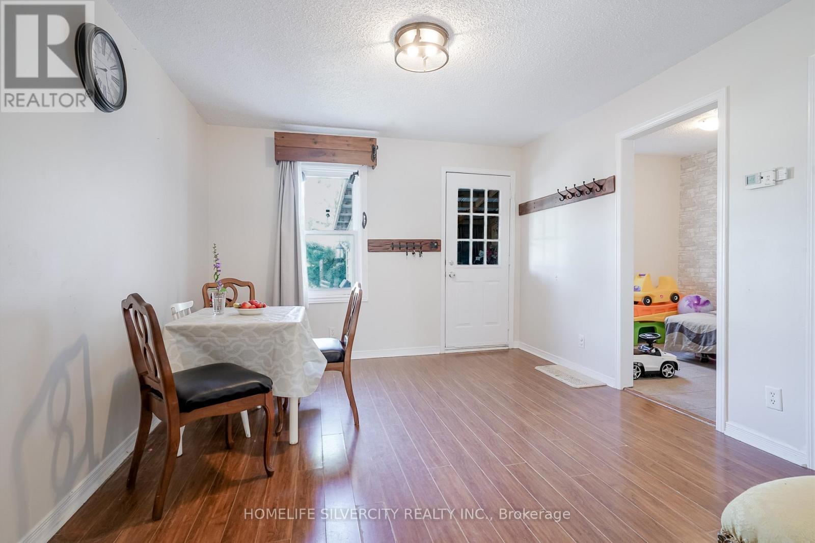 283 Park Road S, Oshawa, Ontario  L1J 4H4 - Photo 15 - E12401474