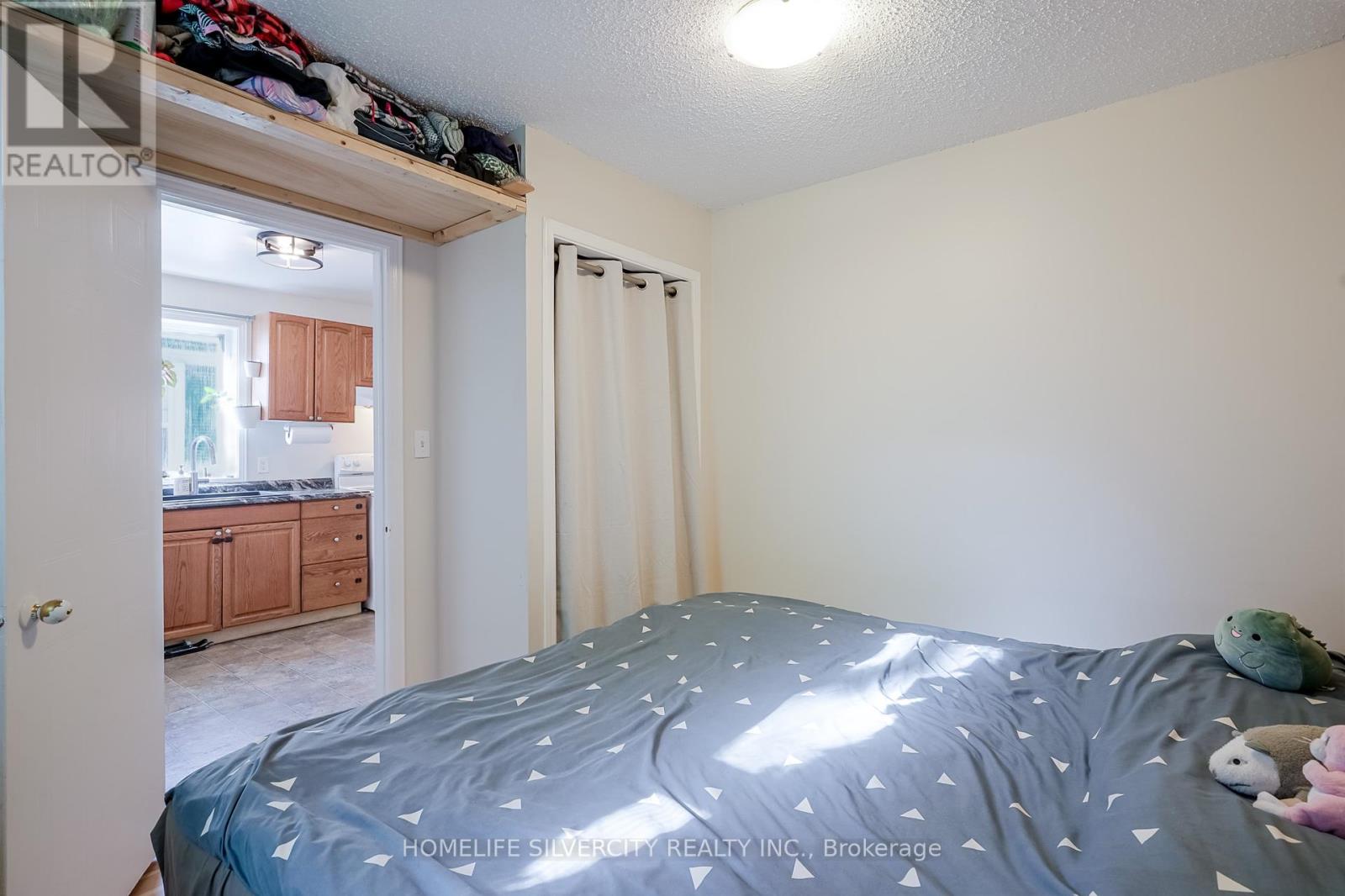 283 Park Road S, Oshawa, Ontario  L1J 4H4 - Photo 21 - E12401474