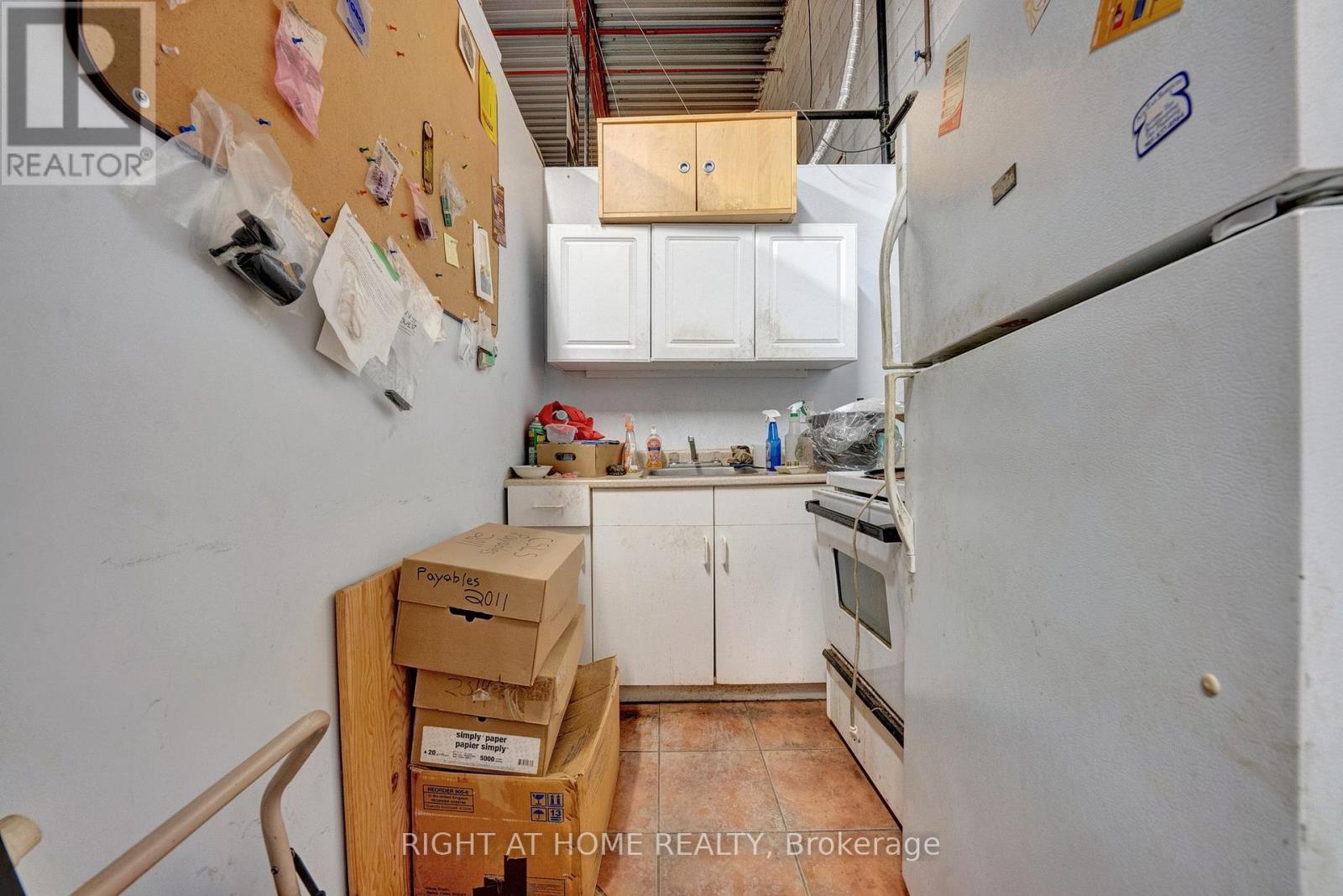 16 - 520 Westney Road S, Ajax, Ontario  L1S 6W5 - Photo 18 - E12401488