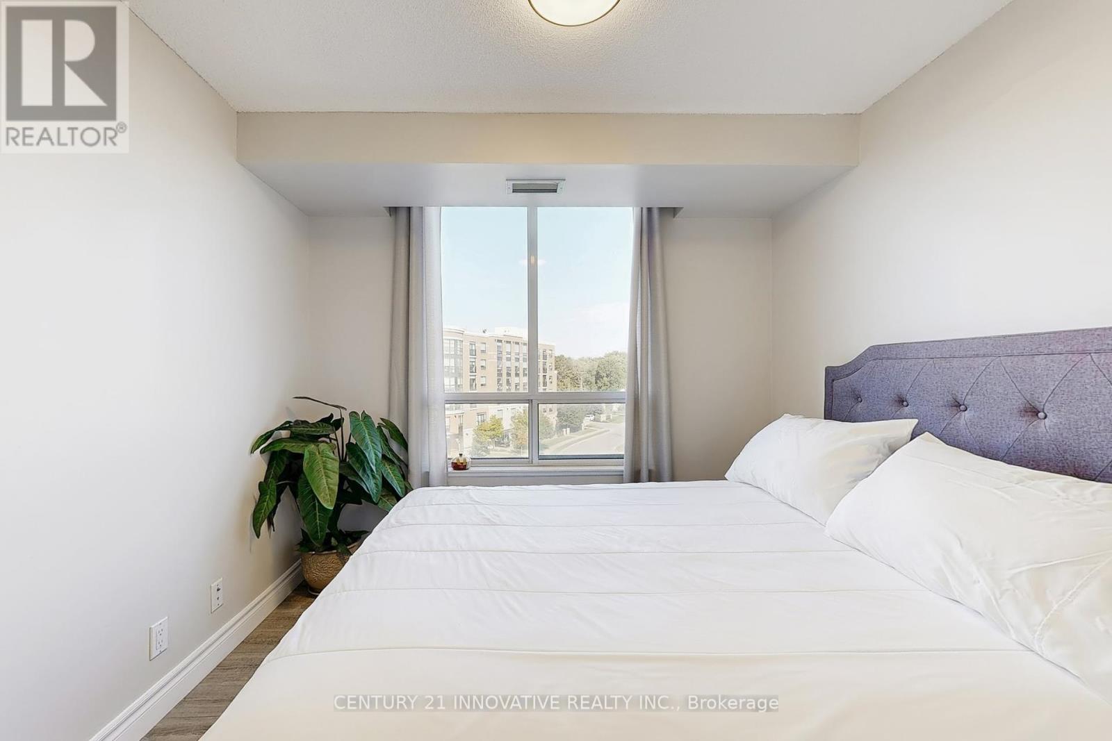 501 - 1000 The Esplanade N, Pickering, Ontario  L1V 6V4 - Photo 17 - E12401512