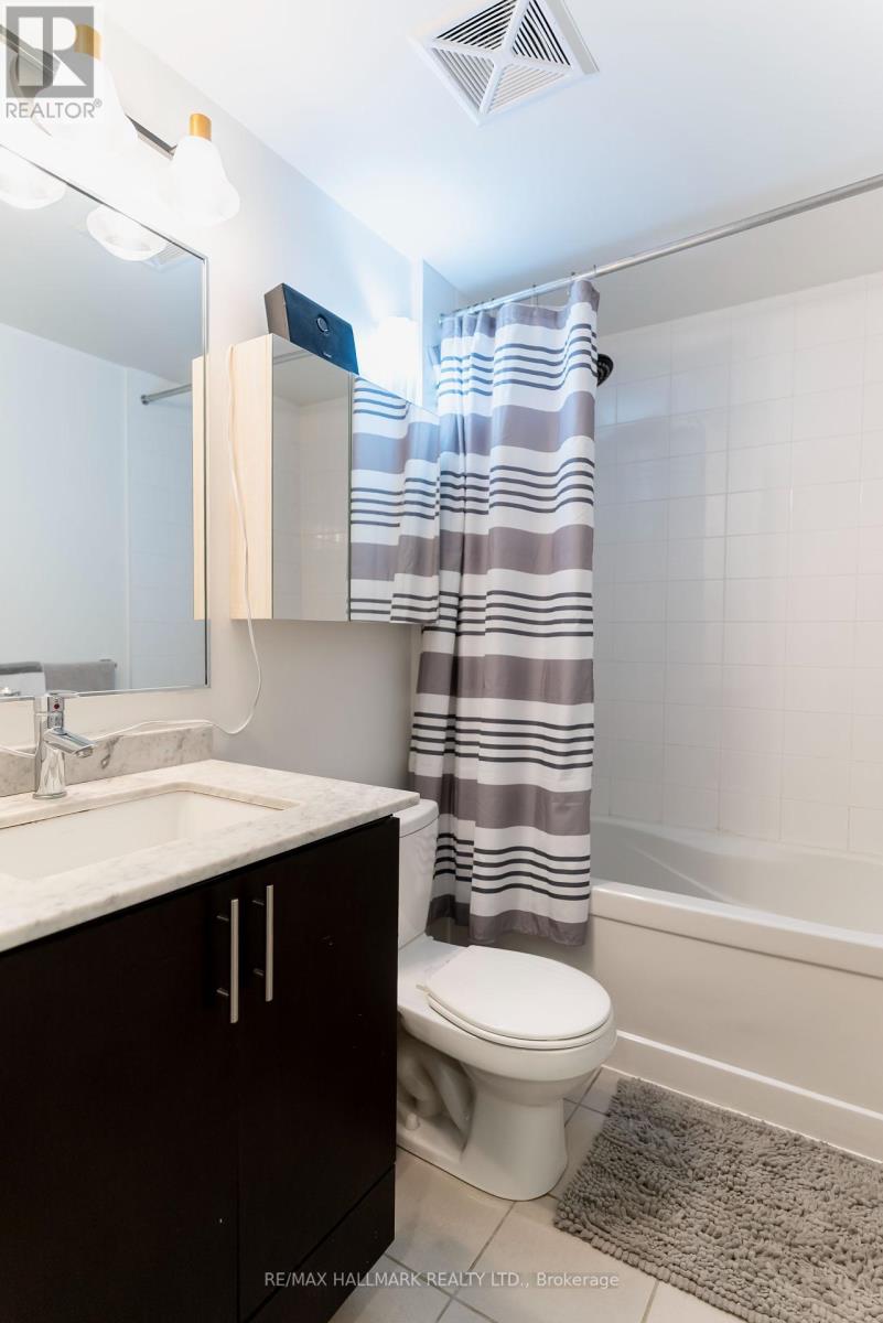 813 - 260 Sackville Street, Toronto (Regent Park), Ontario  M5A 0B3 - Photo 40 - C12392857