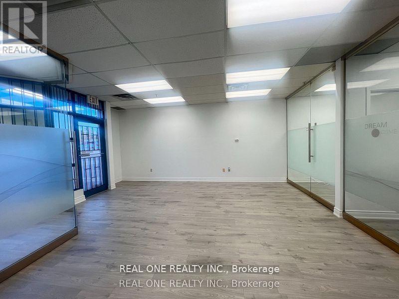52 - 145 Royal Crest Court, Markham (Milliken Mills West), Ontario  L3R 9Z4 - Photo 10 - N12401468