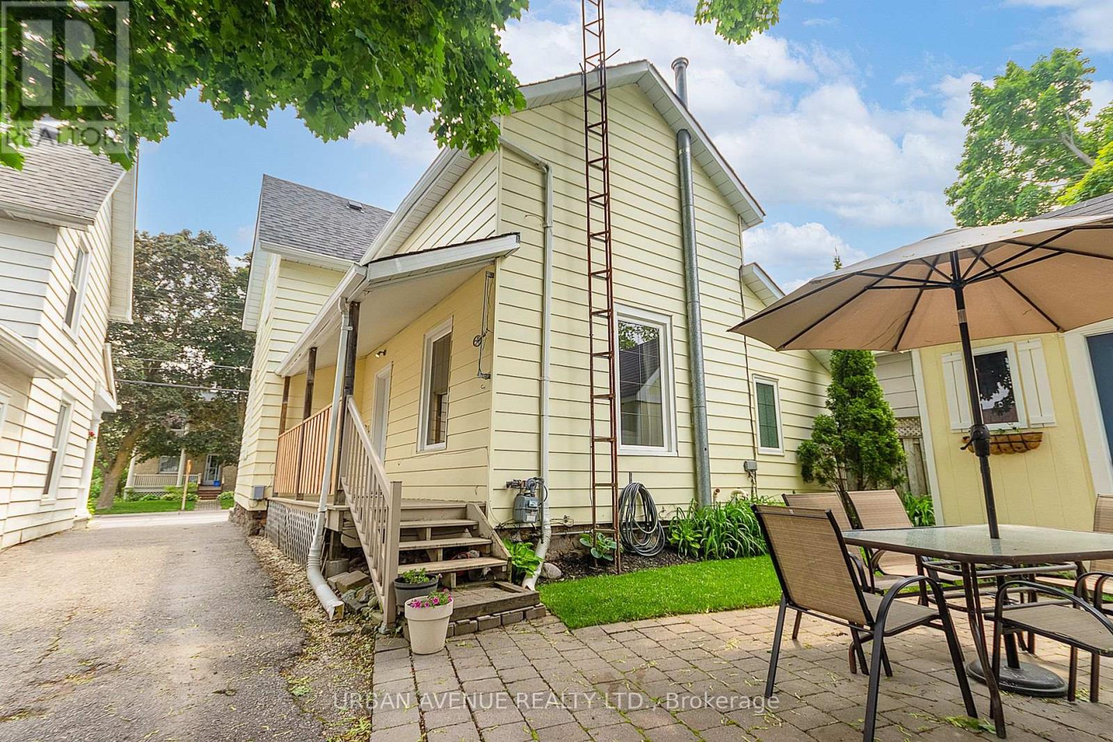 66 Toronto Street S, Uxbridge, Ontario  L9P 1H2 - Photo 2 - N12401475