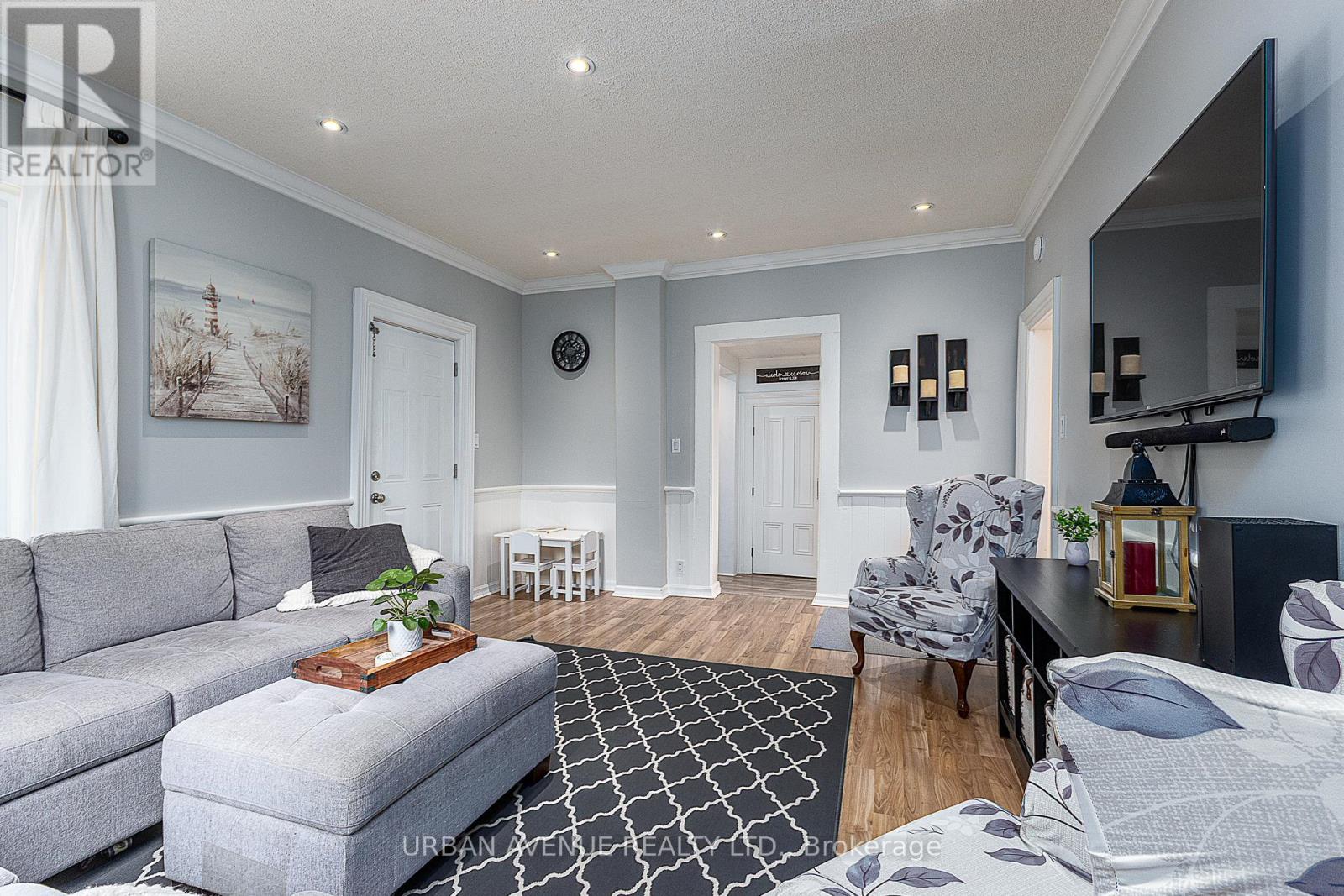 66 Toronto Street S, Uxbridge, Ontario  L9P 1H2 - Photo 8 - N12401475