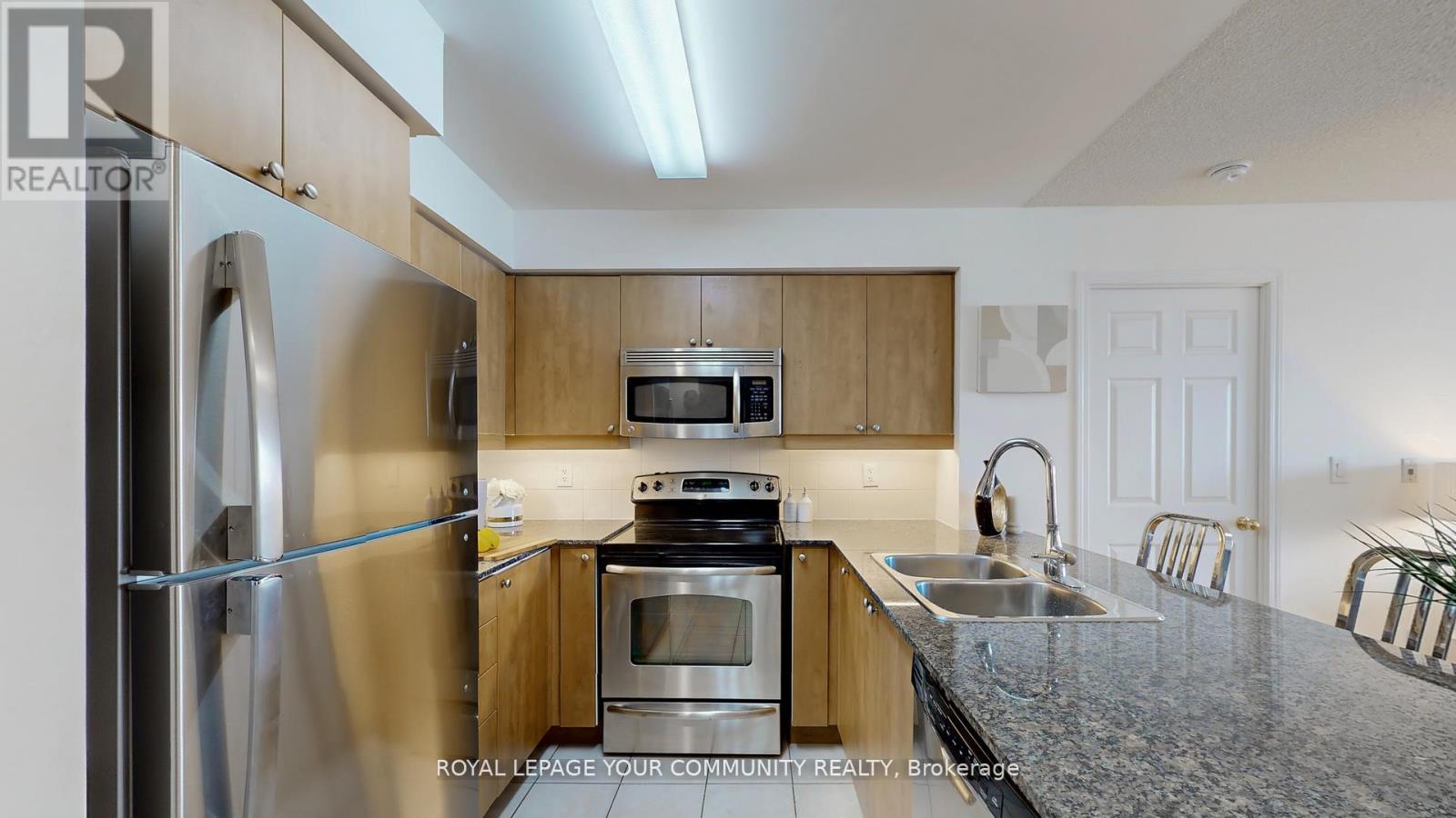 1005 - 185 Oneida Crescent, Richmond Hill (Langstaff), Ontario  L4B 0H4 - Photo 15 - N12401495
