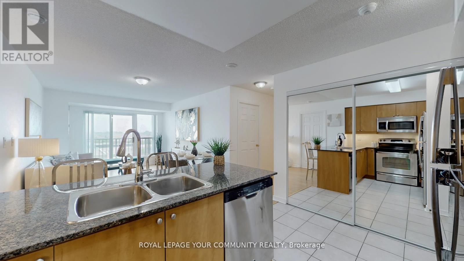 1005 - 185 Oneida Crescent, Richmond Hill (Langstaff), Ontario  L4B 0H4 - Photo 17 - N12401495