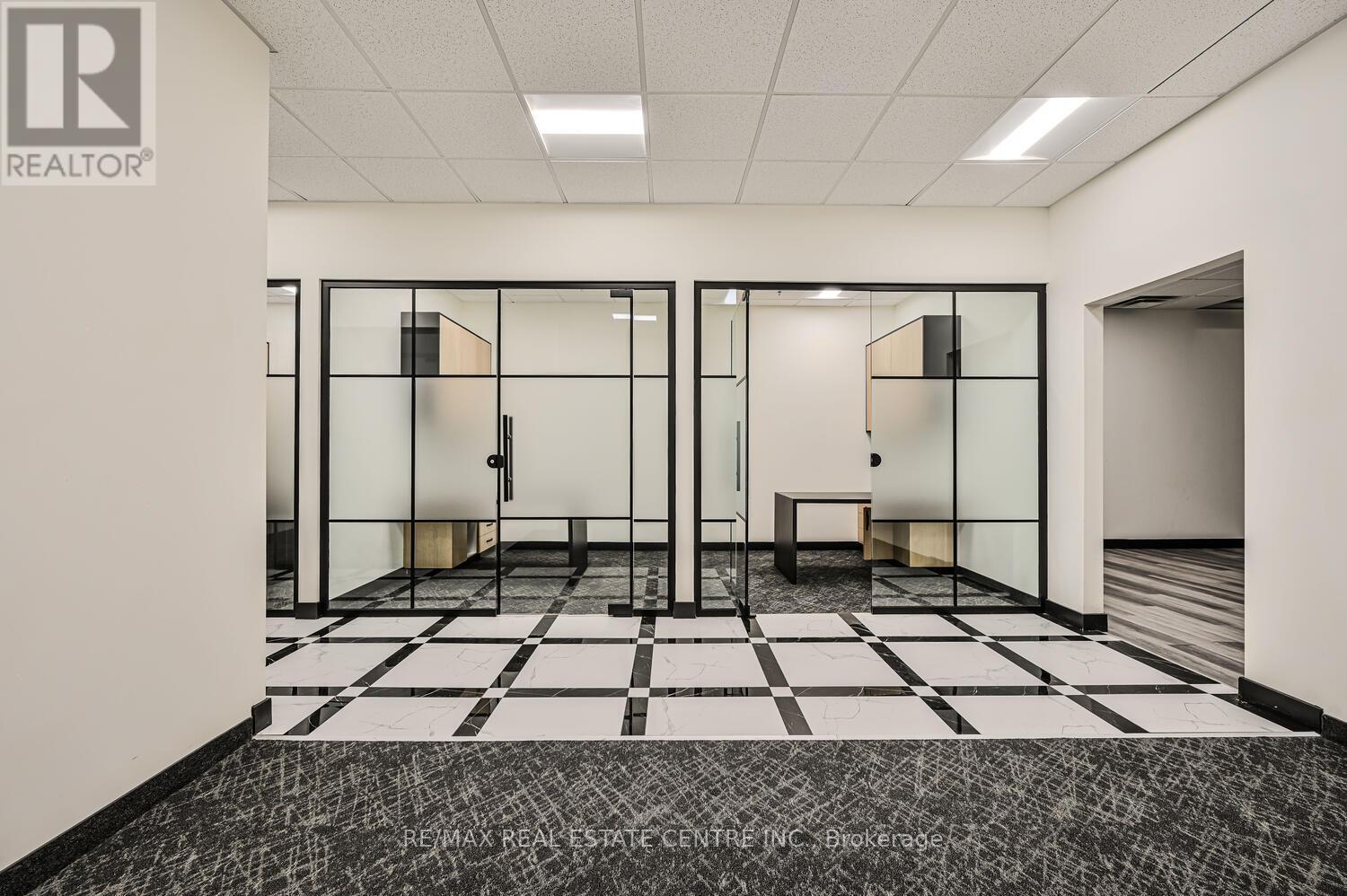 22 - 2565 Steeles Avenue E, Brampton (Steeles Industrial), Ontario  L6T 4L6 - Photo 26 - W12401477