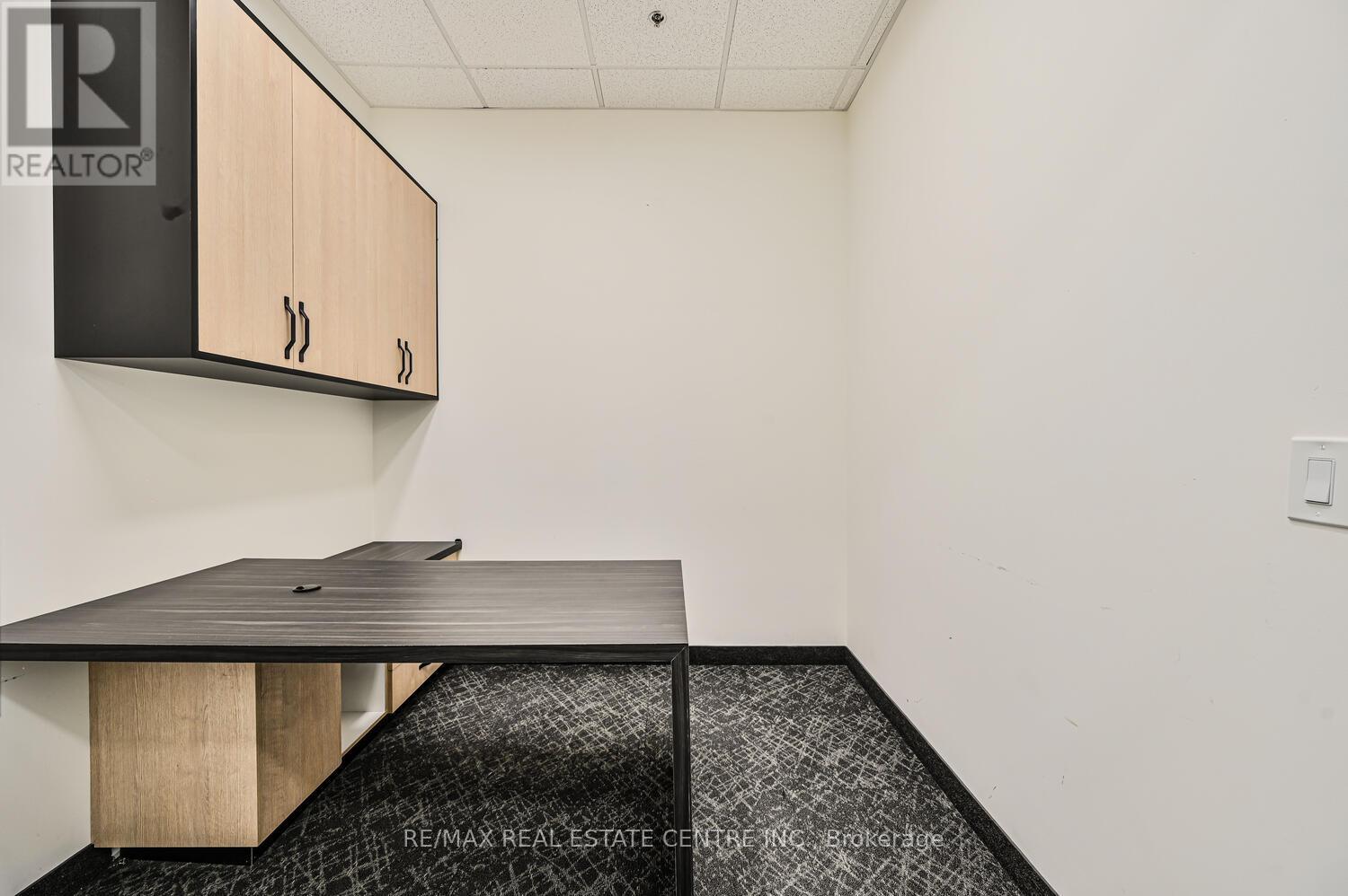 22 - 2565 Steeles Avenue E, Brampton (Steeles Industrial), Ontario  L6T 4L6 - Photo 29 - W12401477