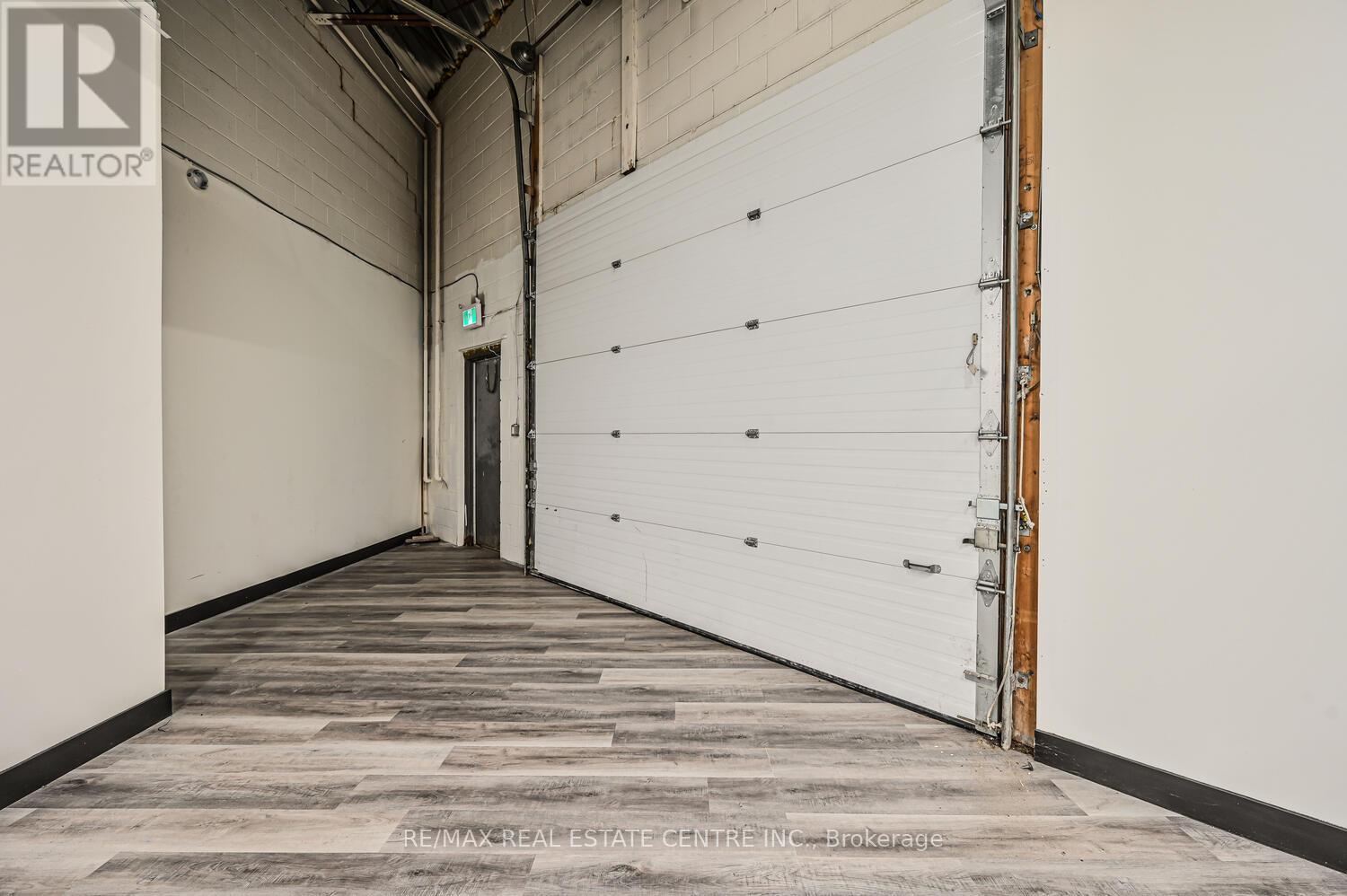 22 - 2565 Steeles Avenue E, Brampton (Steeles Industrial), Ontario  L6T 4L6 - Photo 36 - W12401477