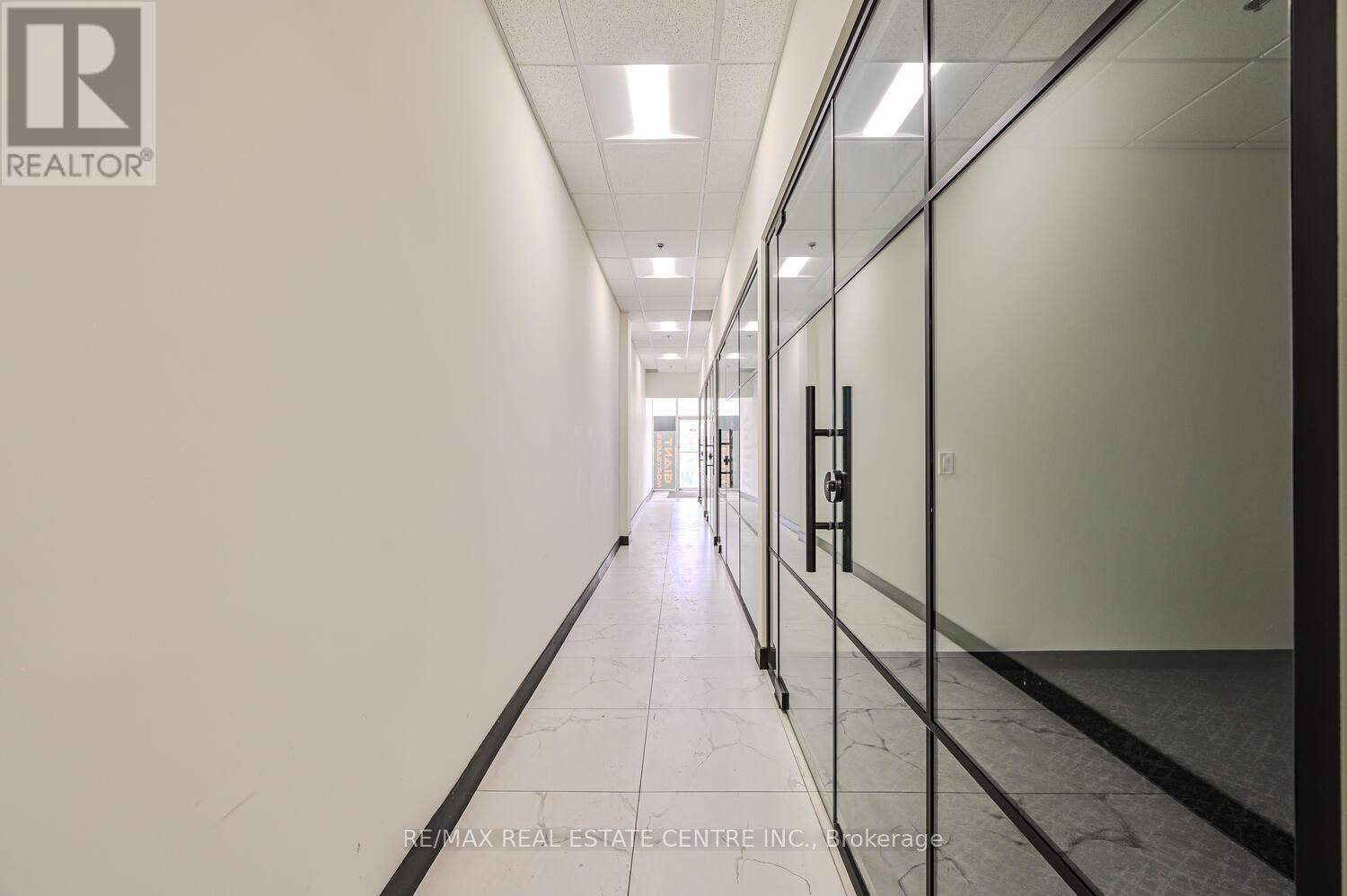 22 - 2565 Steeles Avenue E, Brampton (Steeles Industrial), Ontario  L6T 4L6 - Photo 46 - W12401477