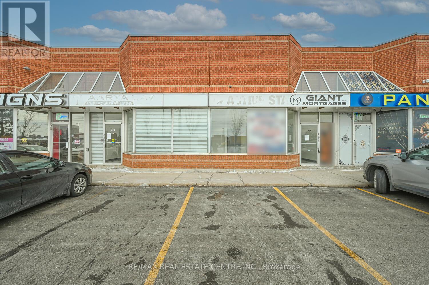 22 - 2565 Steeles Avenue E, Brampton (Steeles Industrial), Ontario  L6T 4L6 - Photo 6 - W12401477