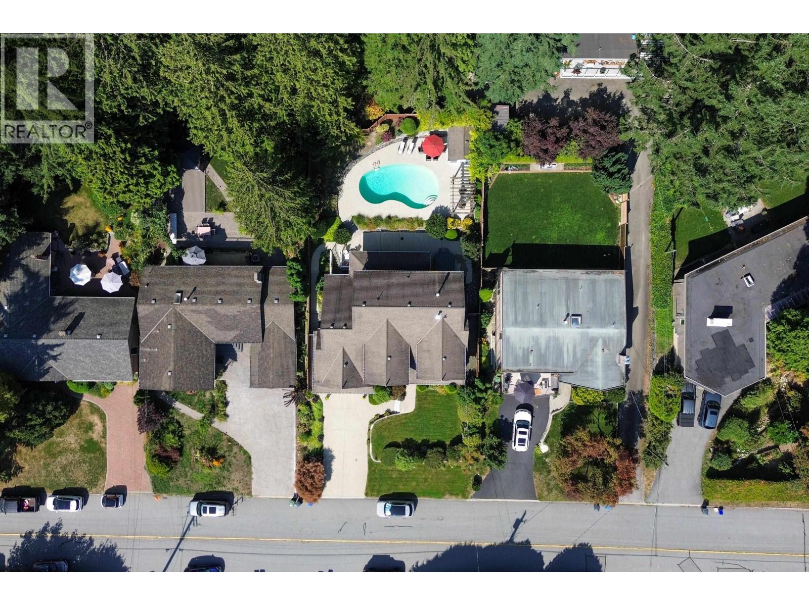 Lorem Ipsum Dolor S, North Vancouver, British Columbia  V7R  - Photo 37 - DEMO28856258