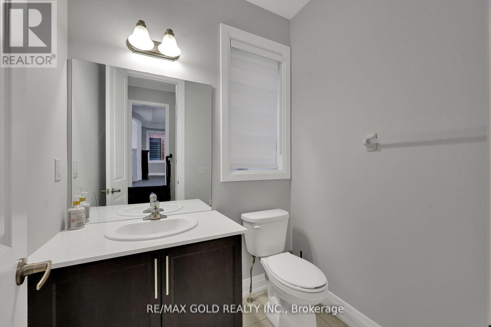 803 Queenston Boulevard, Woodstock, Ontario  N4T 0M5 - Photo 10 - X12401453