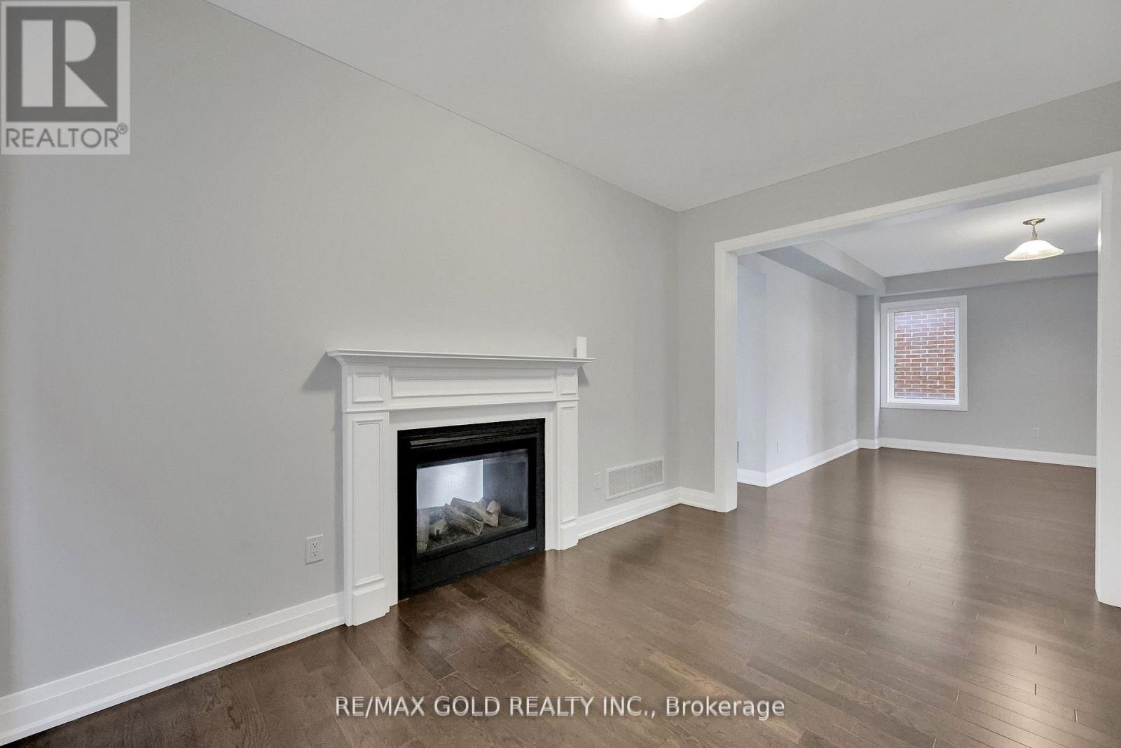803 Queenston Boulevard, Woodstock, Ontario  N4T 0M5 - Photo 13 - X12401453