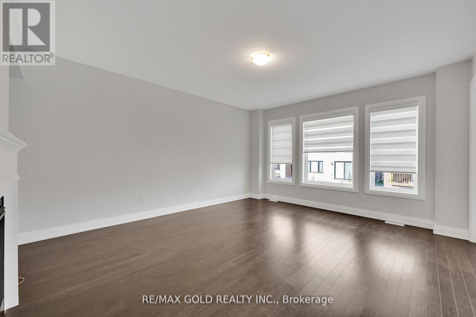803 Queenston Boulevard, Woodstock, Ontario  N4T 0M5 - Photo 14 - X12401453