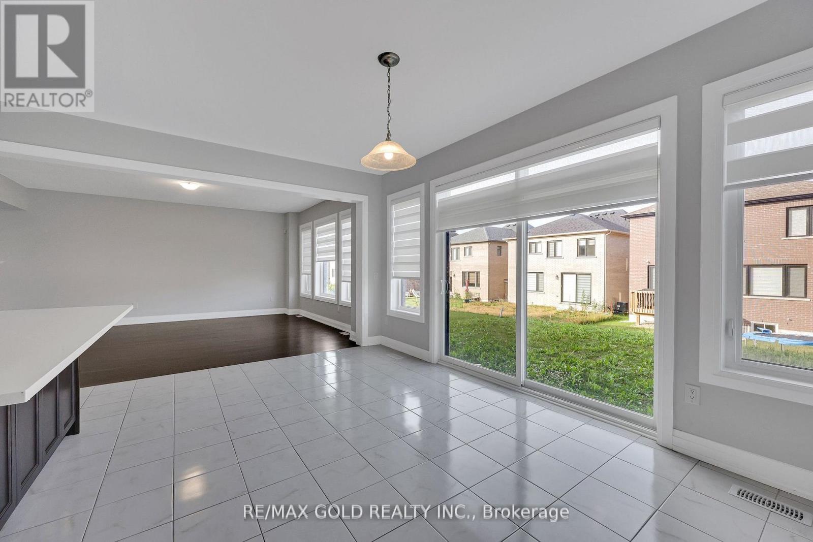 803 Queenston Boulevard, Woodstock, Ontario  N4T 0M5 - Photo 15 - X12401453