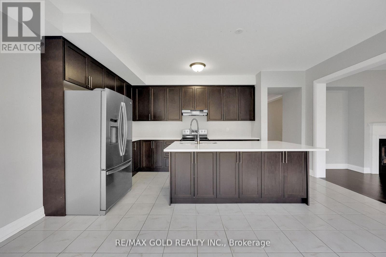803 Queenston Boulevard, Woodstock, Ontario  N4T 0M5 - Photo 17 - X12401453