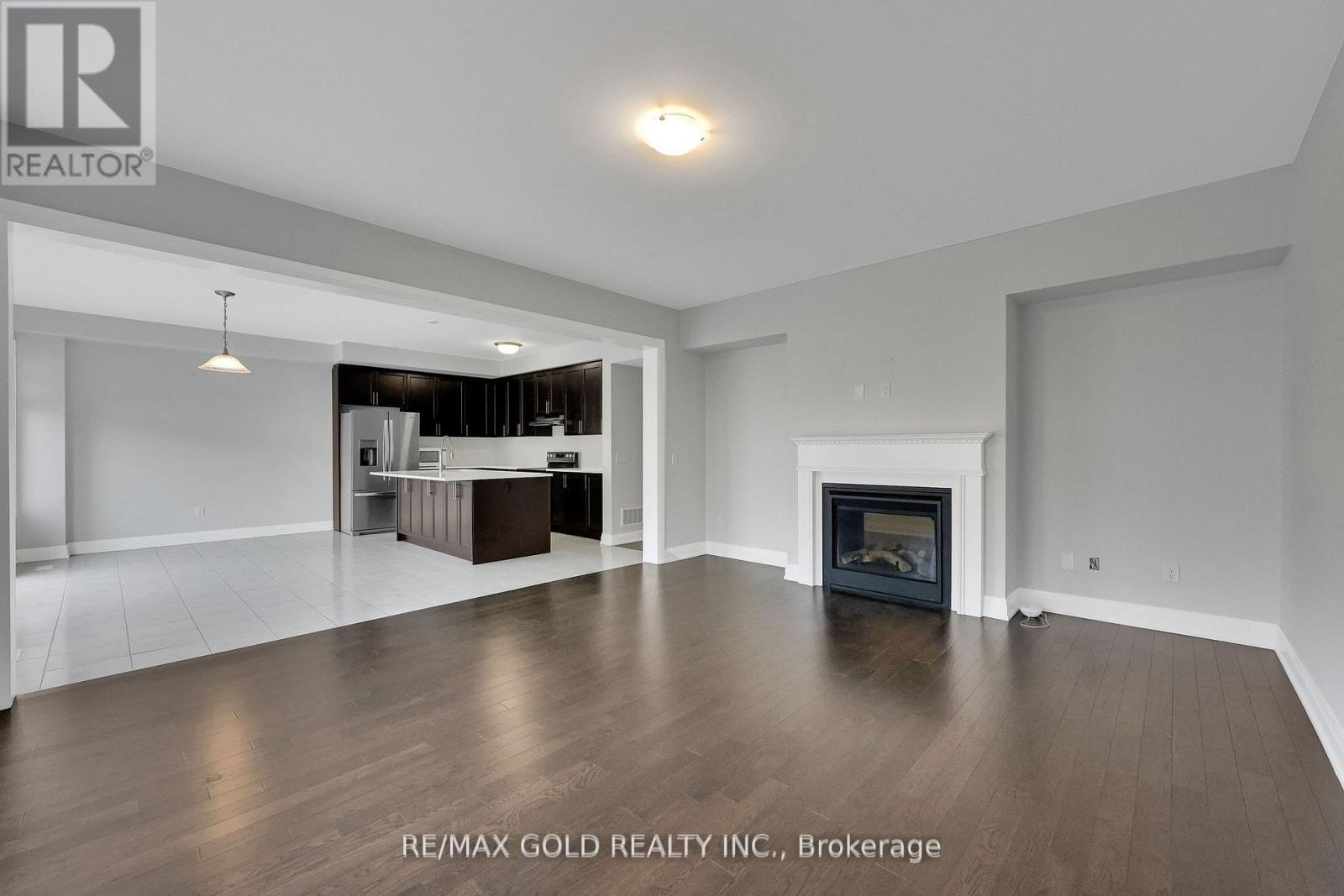 803 Queenston Boulevard, Woodstock, Ontario  N4T 0M5 - Photo 19 - X12401453