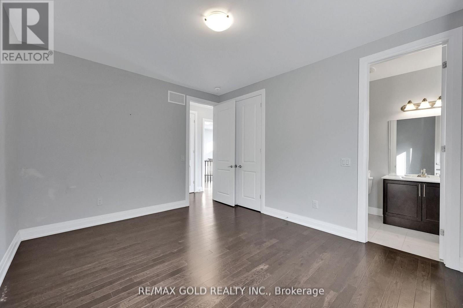 803 Queenston Boulevard, Woodstock, Ontario  N4T 0M5 - Photo 22 - X12401453