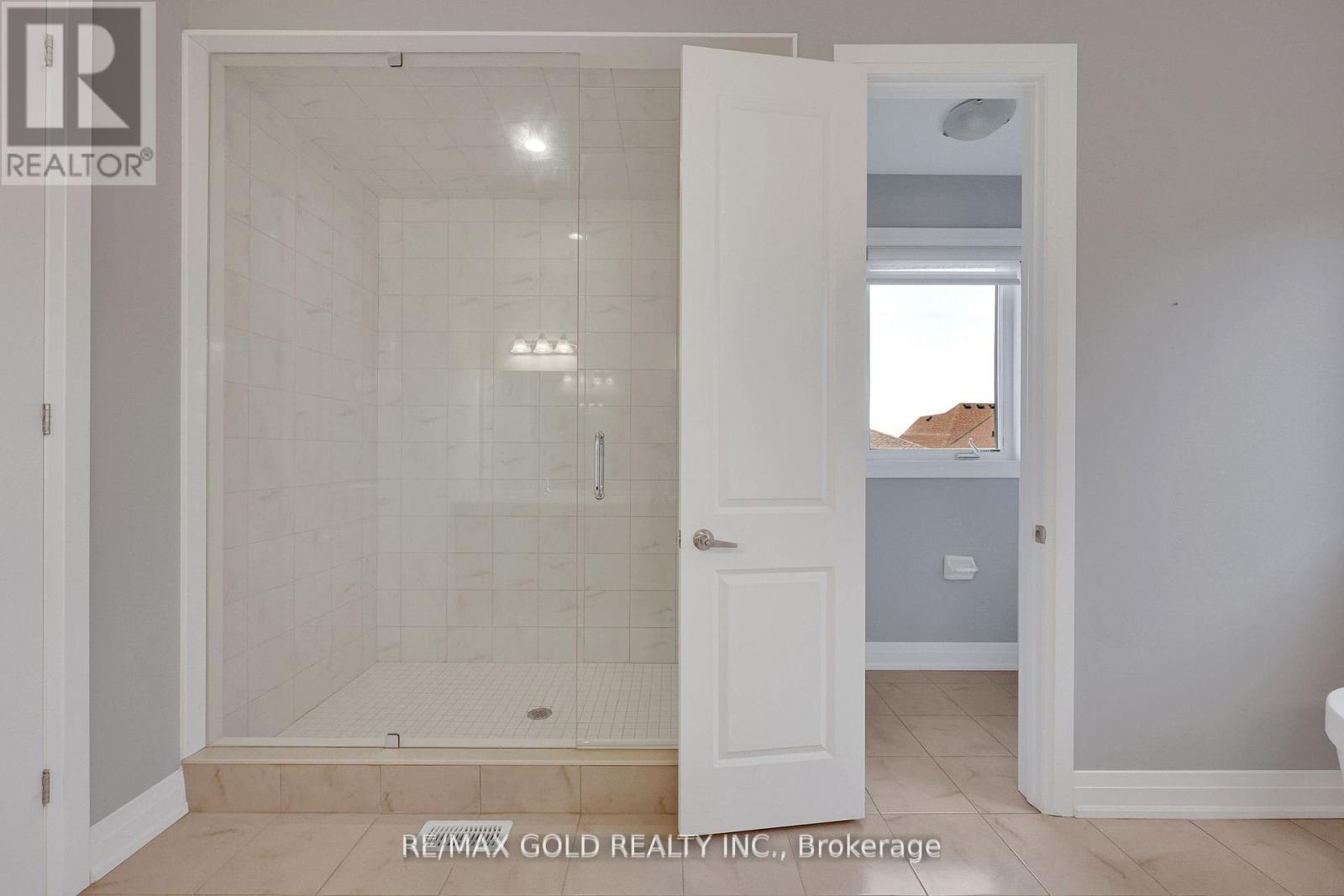 803 Queenston Boulevard, Woodstock, Ontario  N4T 0M5 - Photo 34 - X12401453