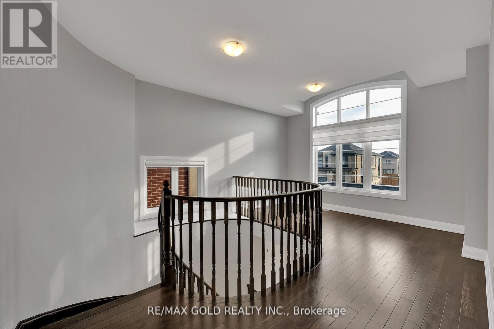 803 Queenston Boulevard, Woodstock, Ontario  N4T 0M5 - Photo 36 - X12401453