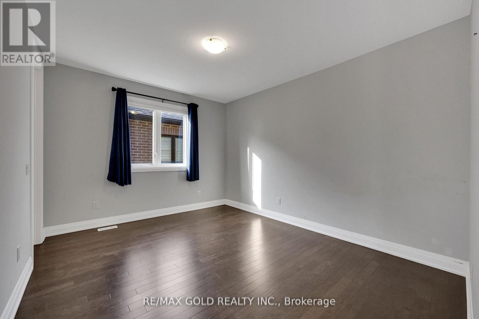 803 Queenston Boulevard, Woodstock, Ontario  N4T 0M5 - Photo 40 - X12401453