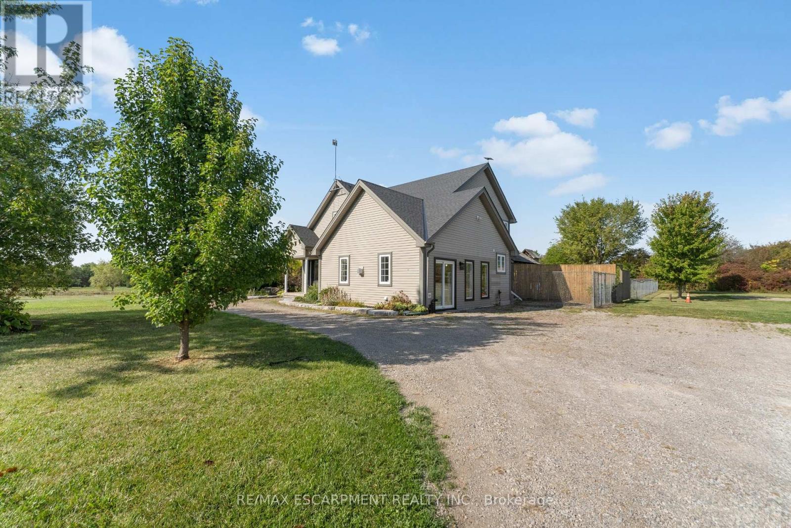75642 Diltz Road, Wainfleet (Marshville/winger), Ontario  N1A 2W2 - Photo 3 - X12401483