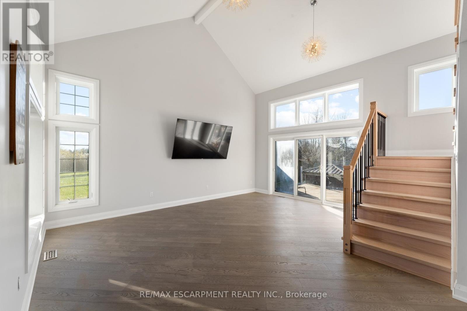 75642 Diltz Road, Wainfleet (Marshville/winger), Ontario  N1A 2W2 - Photo 6 - X12401483