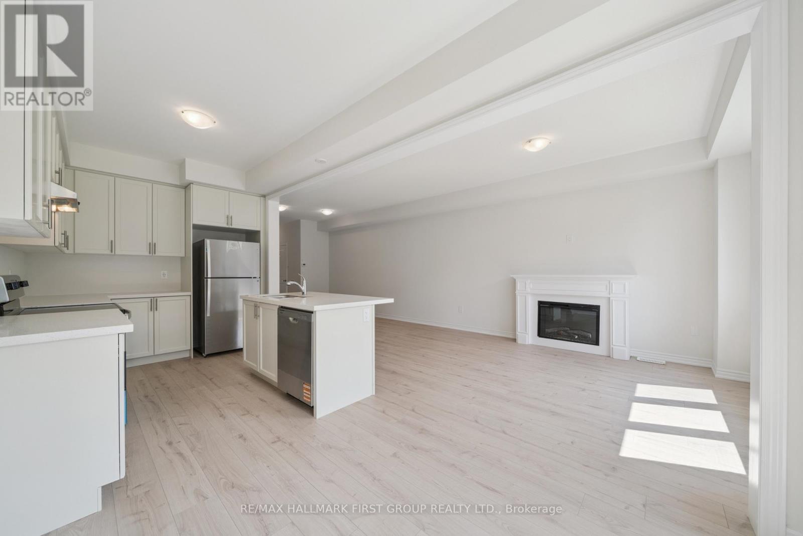46 Hickey Lane, Kawartha Lakes, Ontario  K9V 5V5 - Photo 14 - X12401505