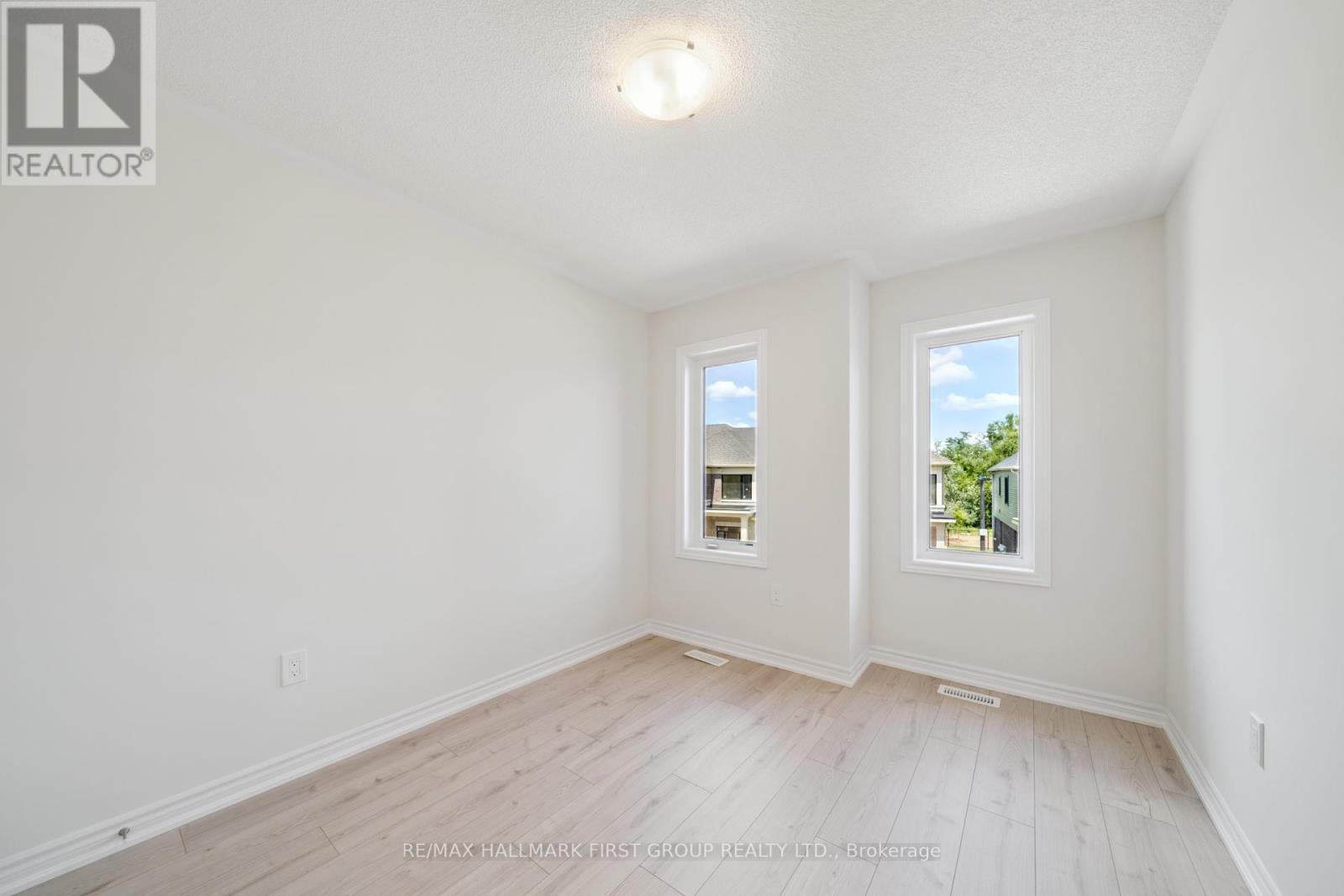 46 Hickey Lane, Kawartha Lakes, Ontario  K9V 5V5 - Photo 33 - X12401505