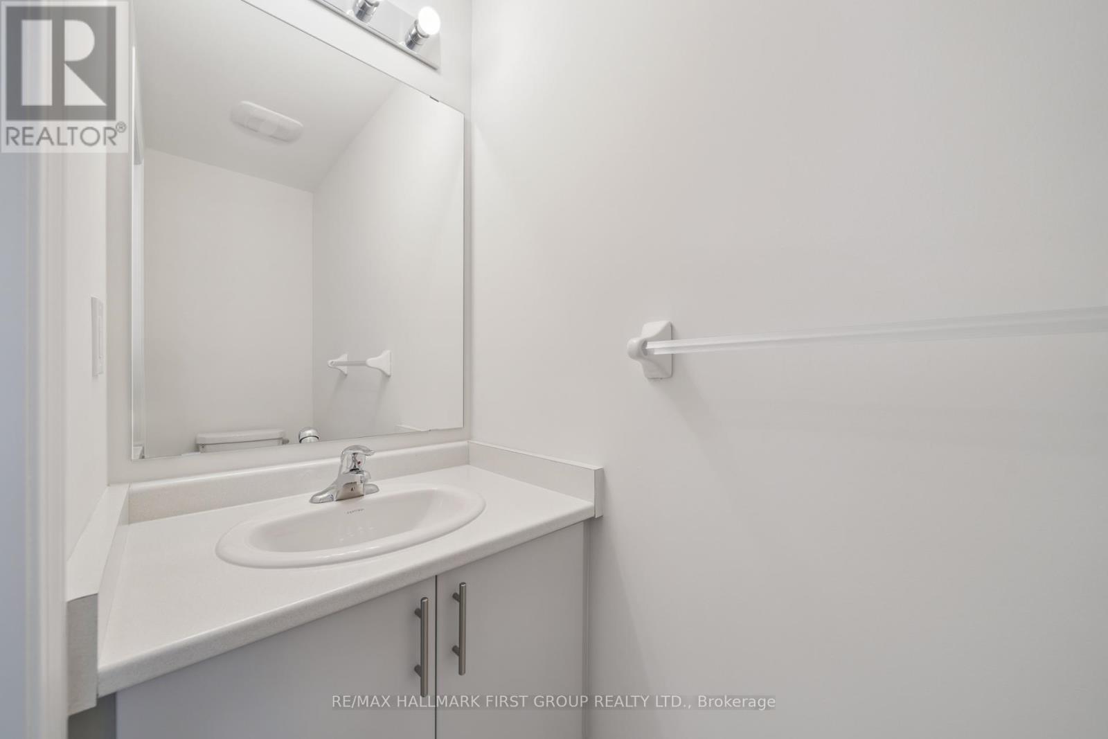 46 Hickey Lane, Kawartha Lakes, Ontario  K9V 5V5 - Photo 5 - X12401505
