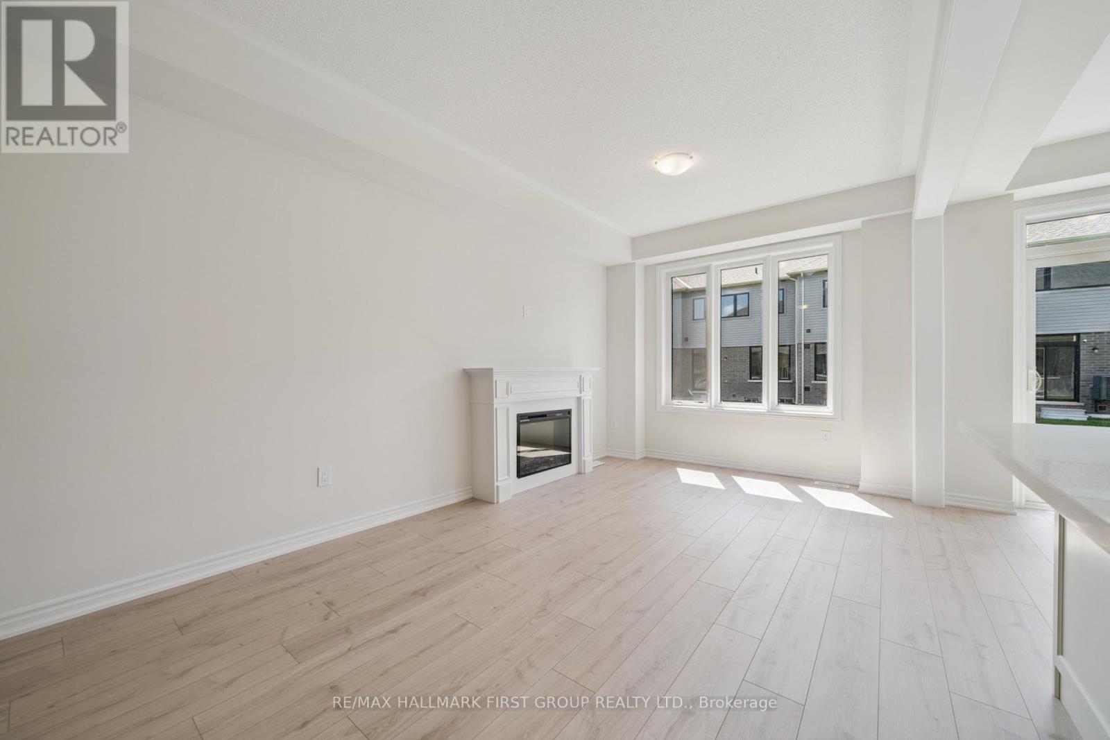 46 Hickey Lane, Kawartha Lakes, Ontario  K9V 5V5 - Photo 8 - X12401505