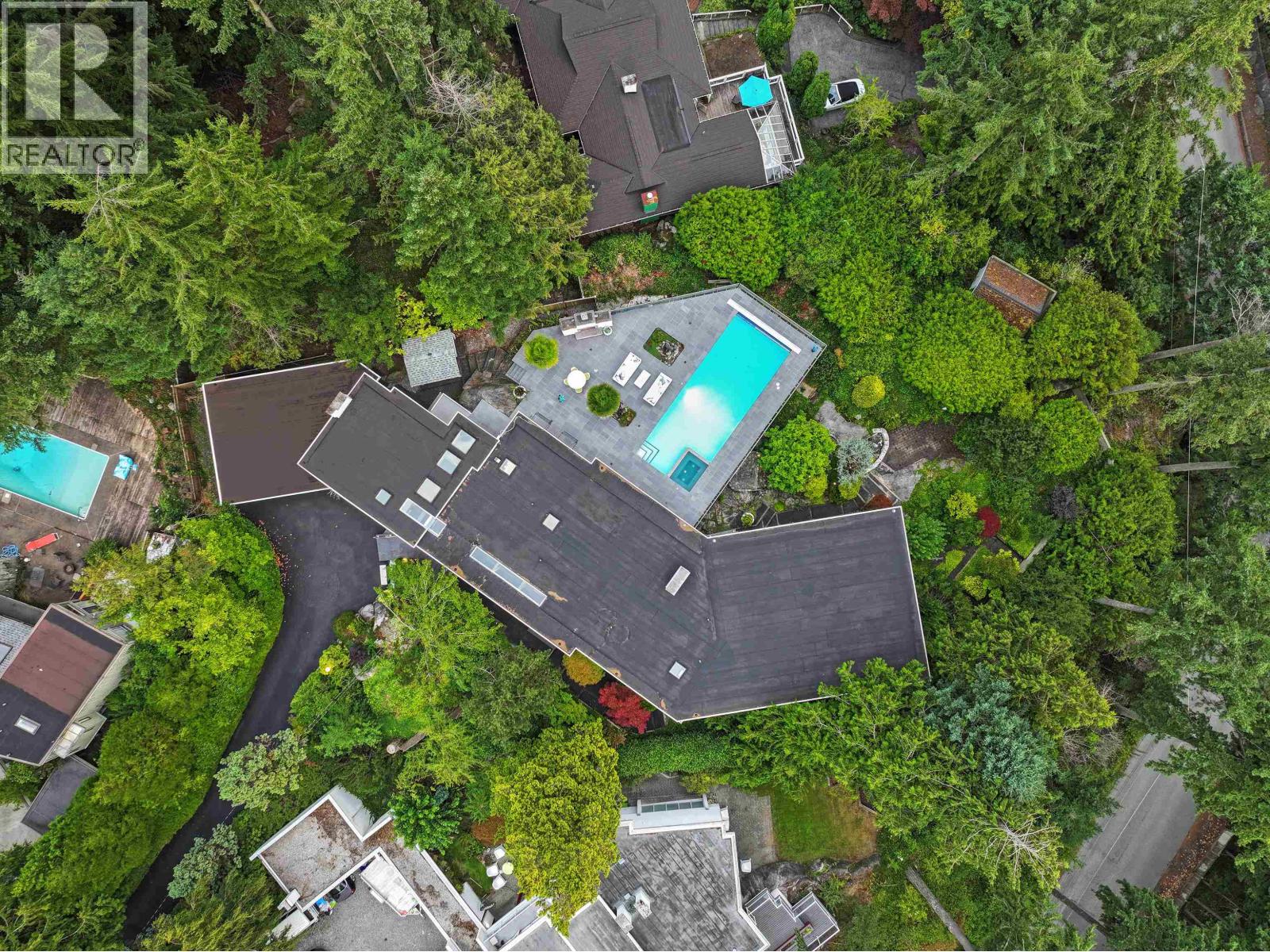 4514 Woodgreen Drive, West Vancouver, British Columbia V7S 2V1 - Photo 39 - R3047396