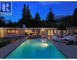 4514 Woodgreen Drive, West Vancouver, Ca