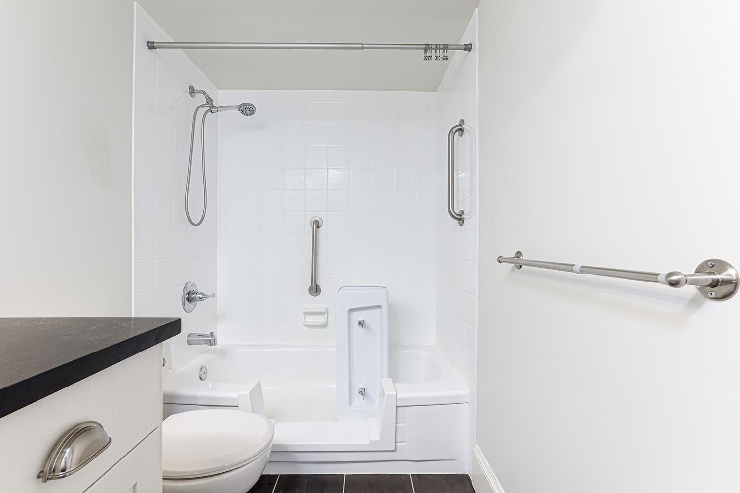302 1442 Foster Street, White Rock, British Columbia  V4B 3X7 - Photo 20 - R3047227