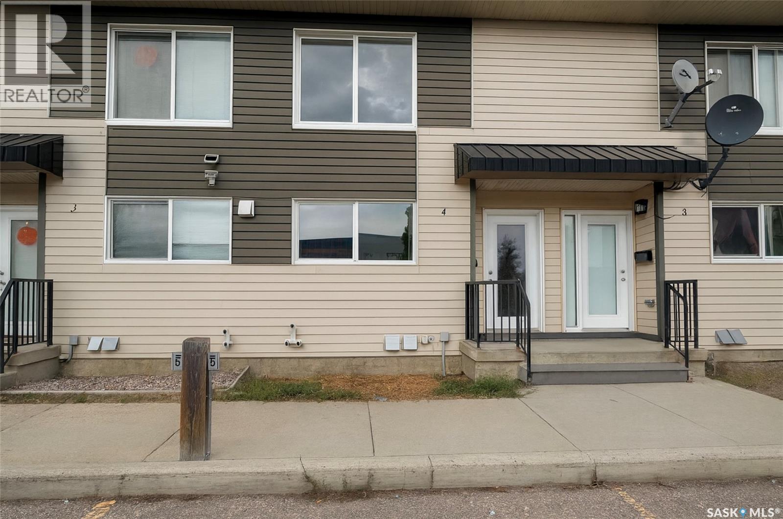 4 315 N AVENUE S, Saskatoon, Saskatchewan
