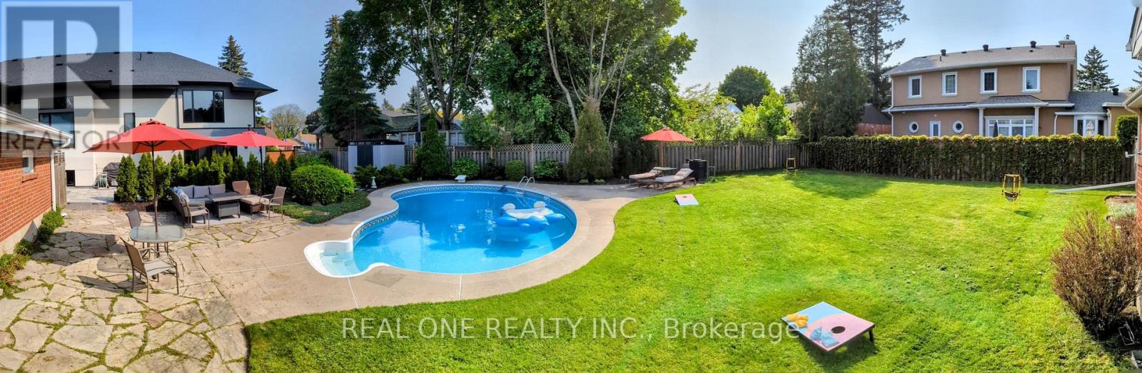 1570 Park Royale Boulevard, Mississauga, Ontario  L5E 2Z4 - Photo 19 - W12401530