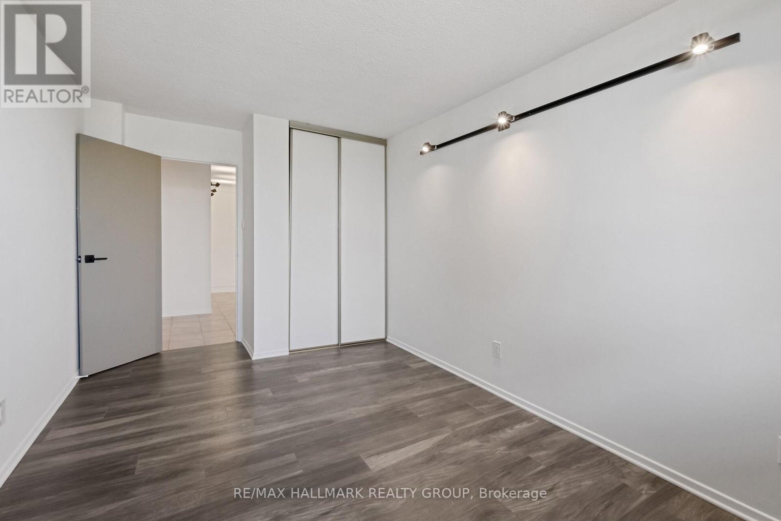 1904 - 900 Dynes Road, Ottawa, Ontario  K2C 3L6 - Photo 15 - X12396925
