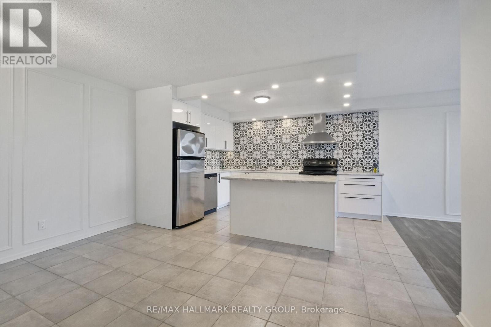 1904 - 900 Dynes Road, Ottawa, Ontario  K2C 3L6 - Photo 5 - X12396925
