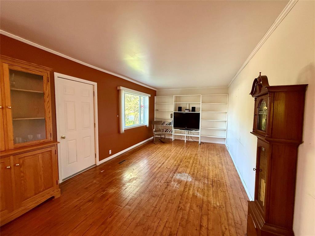 295 2nd Avenue, Minitonas, Manitoba  R0L 1G0 - Photo 11 - 202523013