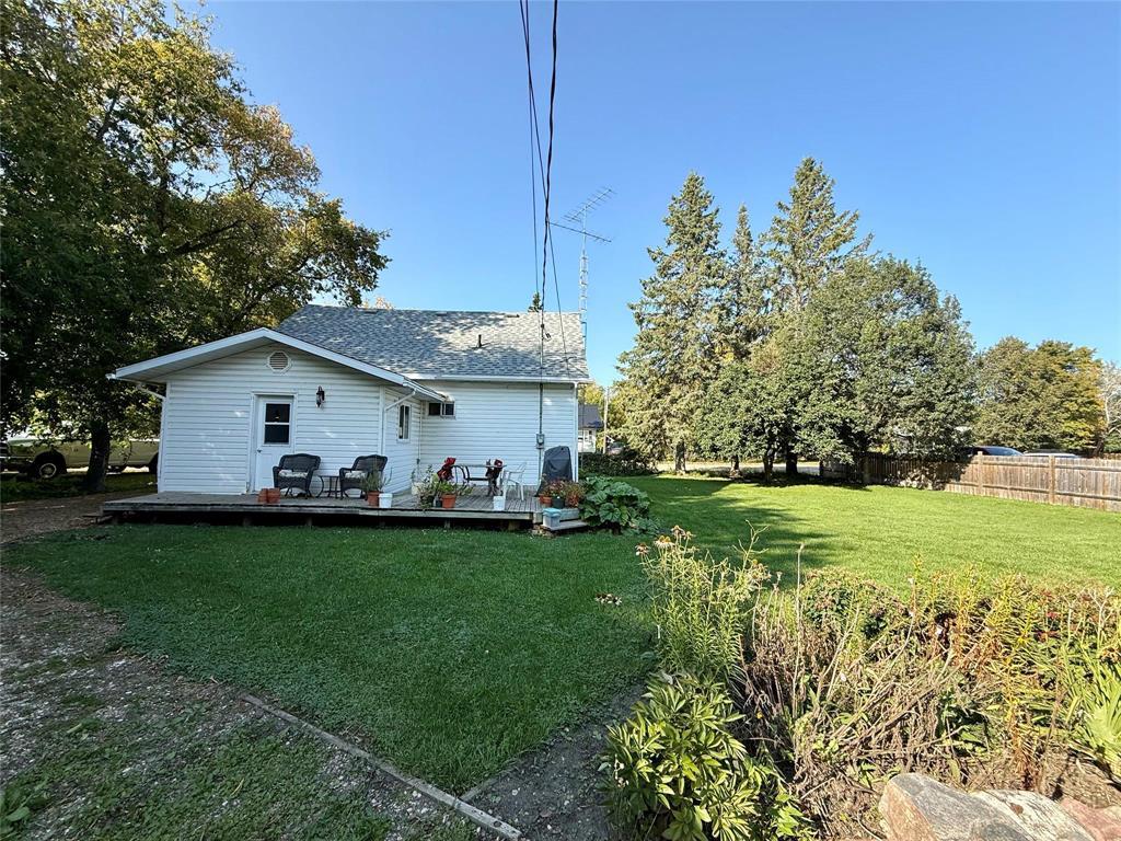 295 2nd Avenue, Minitonas, Manitoba  R0L 1G0 - Photo 6 - 202523013