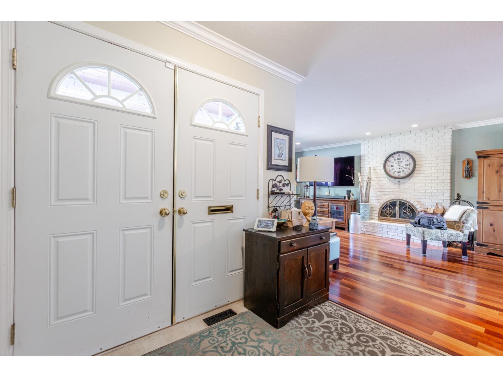 Property at 1753 146 STREET image 5