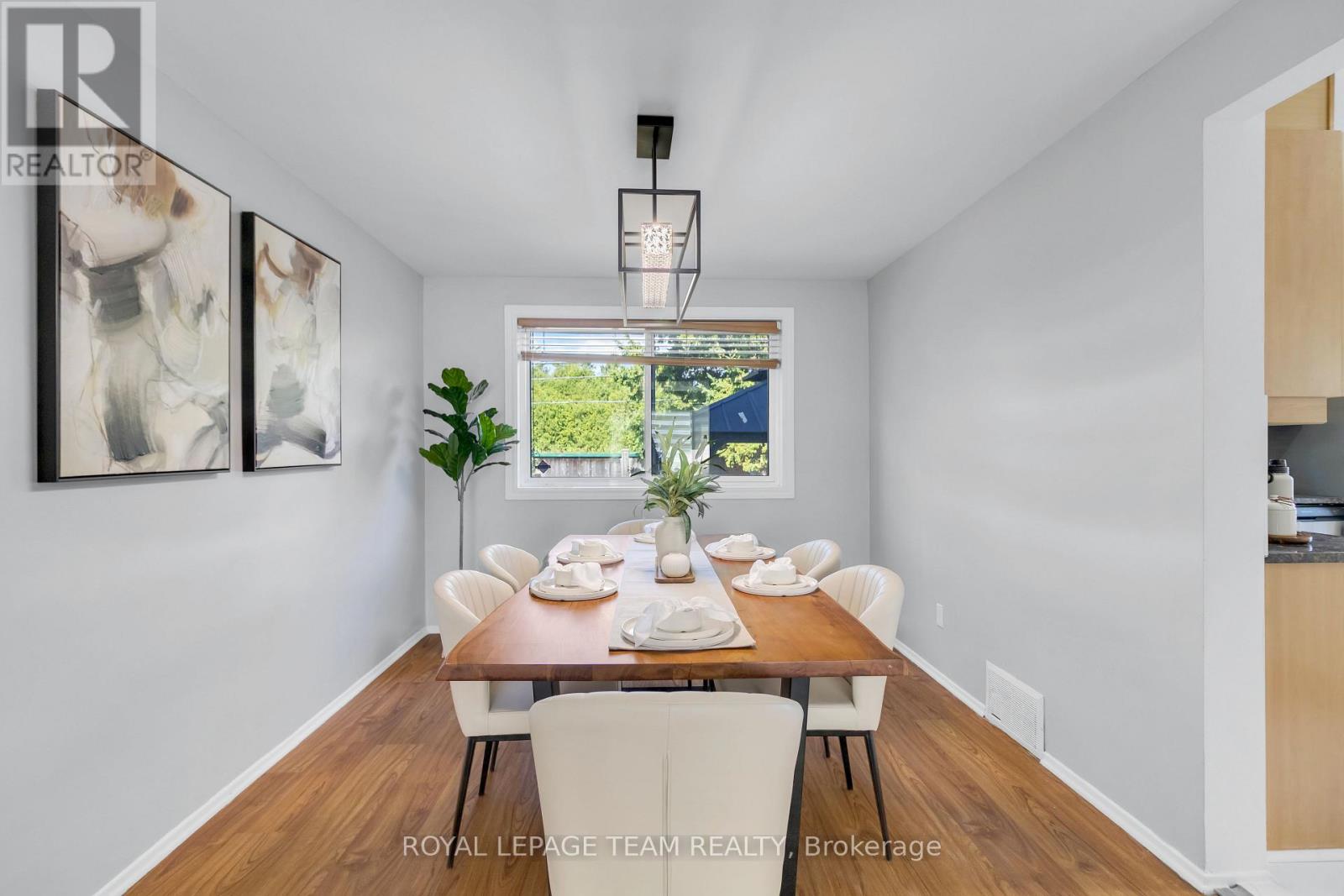 2 Brookhaven Court, Ottawa, Ontario  K2H 9E3 - Photo 11 - X12401541