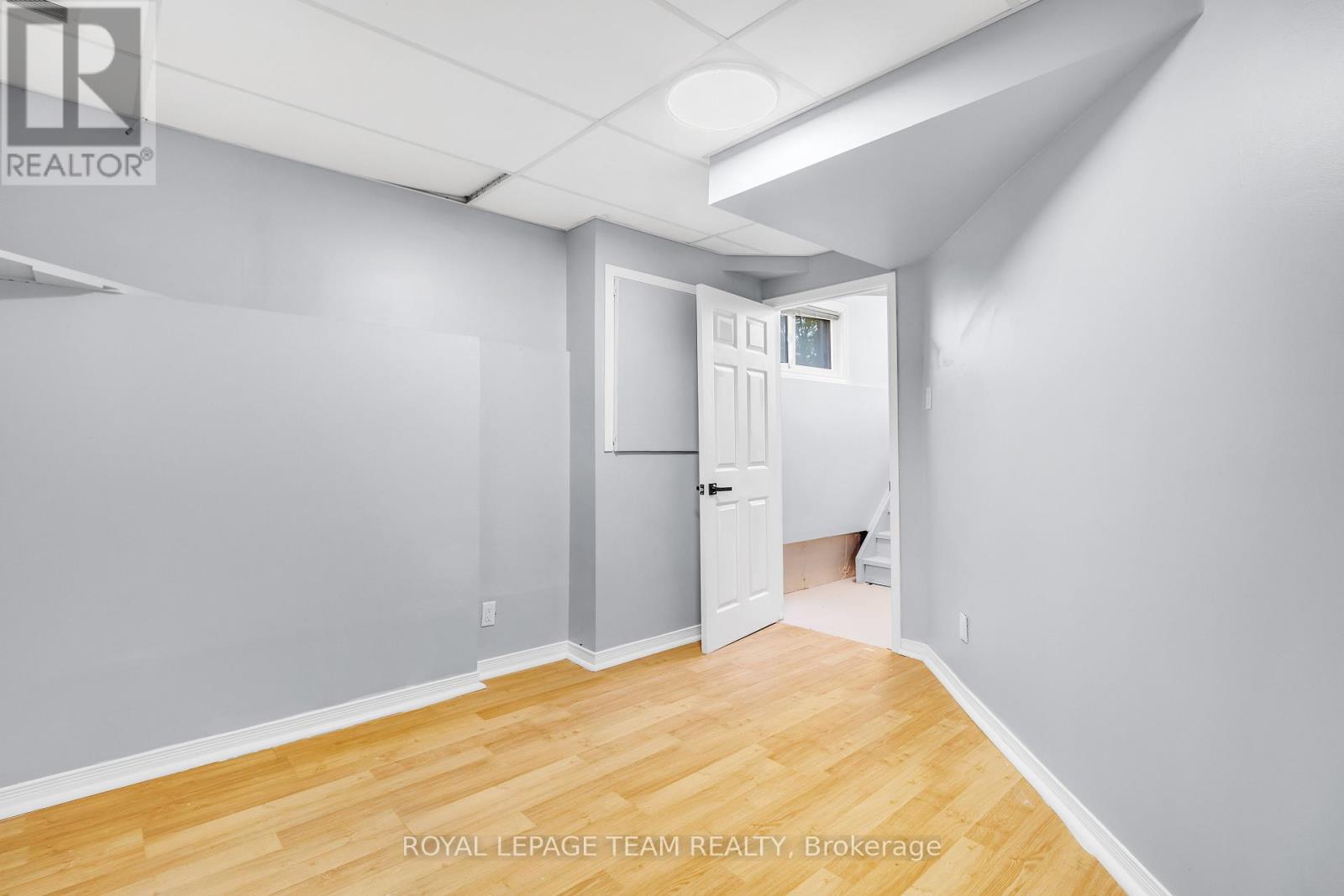 2 Brookhaven Court, Ottawa, Ontario  K2H 9E3 - Photo 27 - X12401541