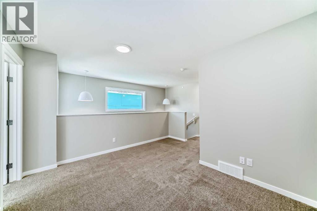 148 Hotchkiss Common Se, Calgary, Alberta  T3S 0N8 - Photo 37 - A2187732