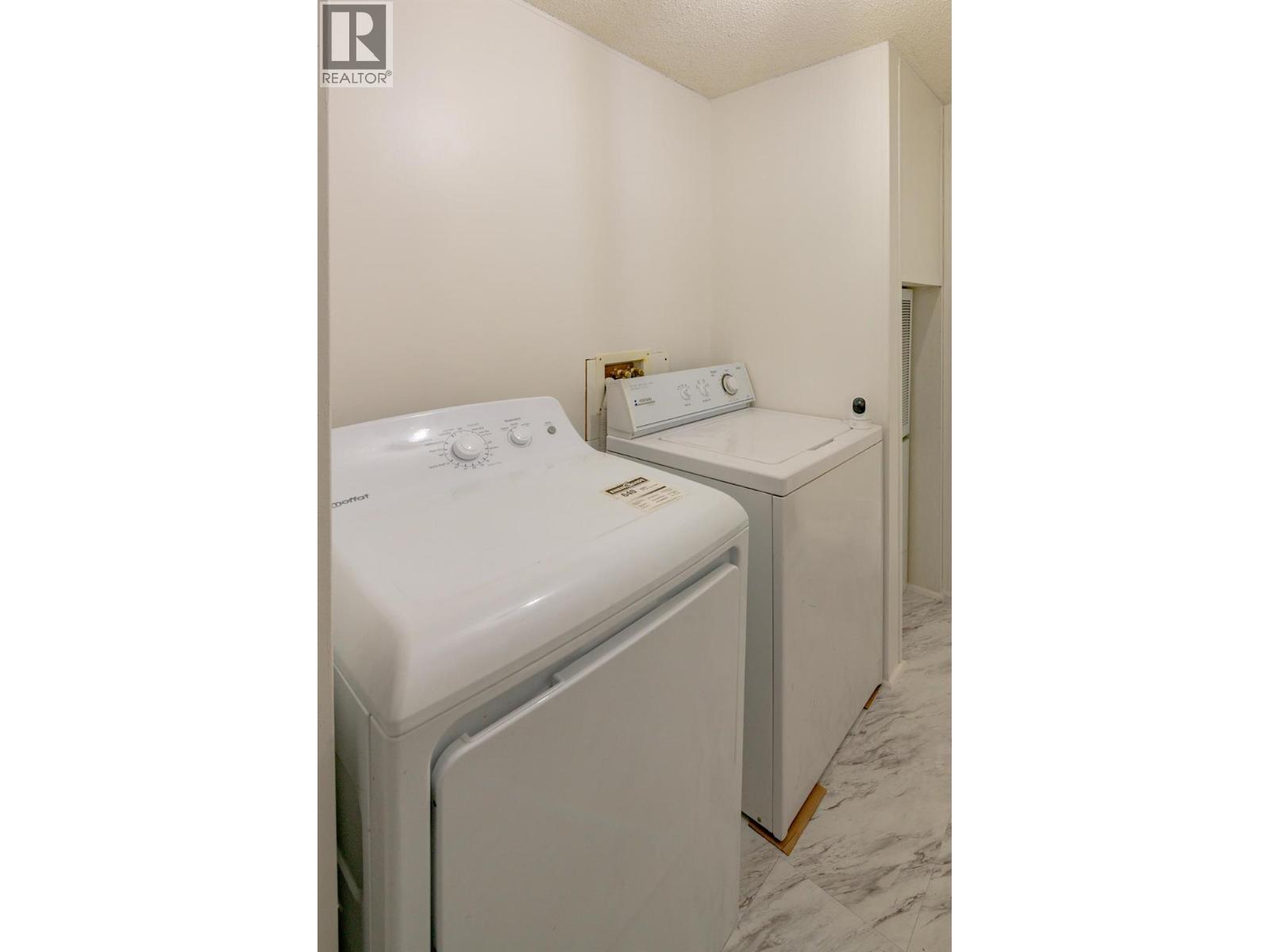 1345 Airport Road, Salmo, British Columbia  V0G 1Z0 - Photo 18 - 10361969