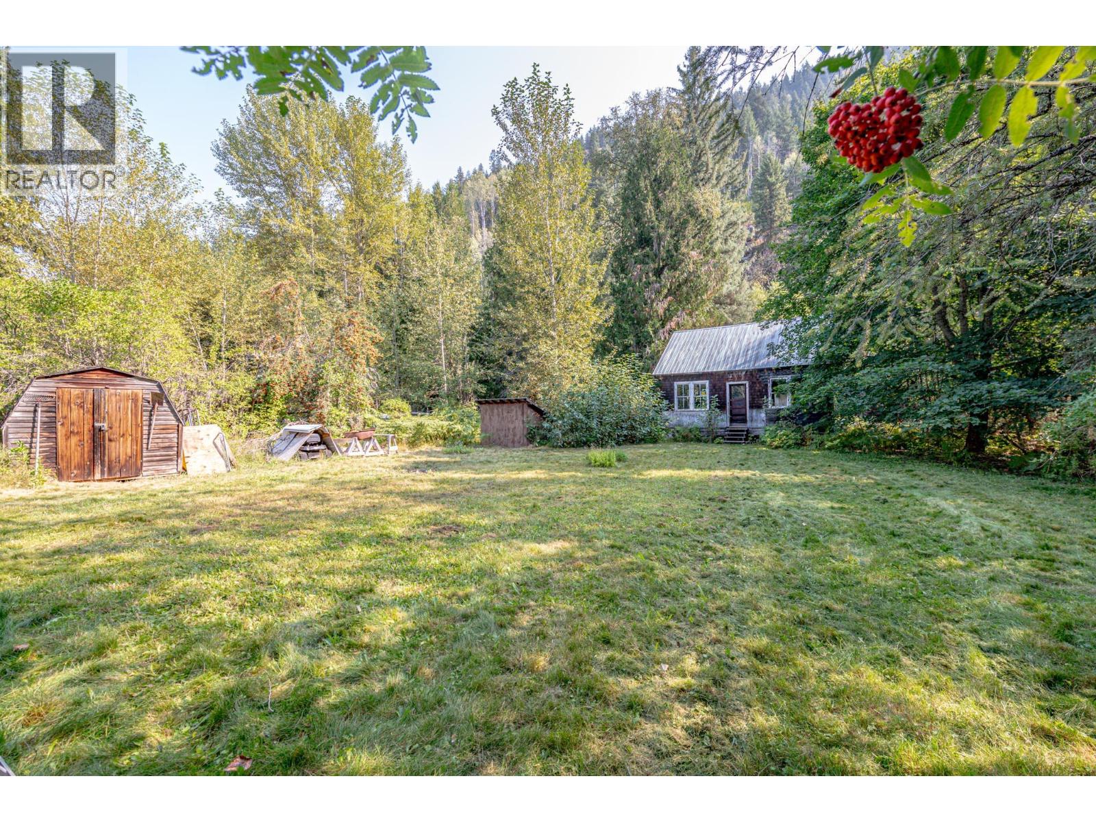 1345 Airport Road, Salmo, British Columbia  V0G 1Z0 - Photo 35 - 10361969