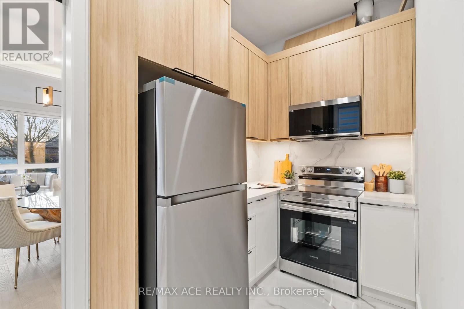 251 Kennedy Road, Toronto, Ontario  M1N 3P4 - Photo 16 - E12401533