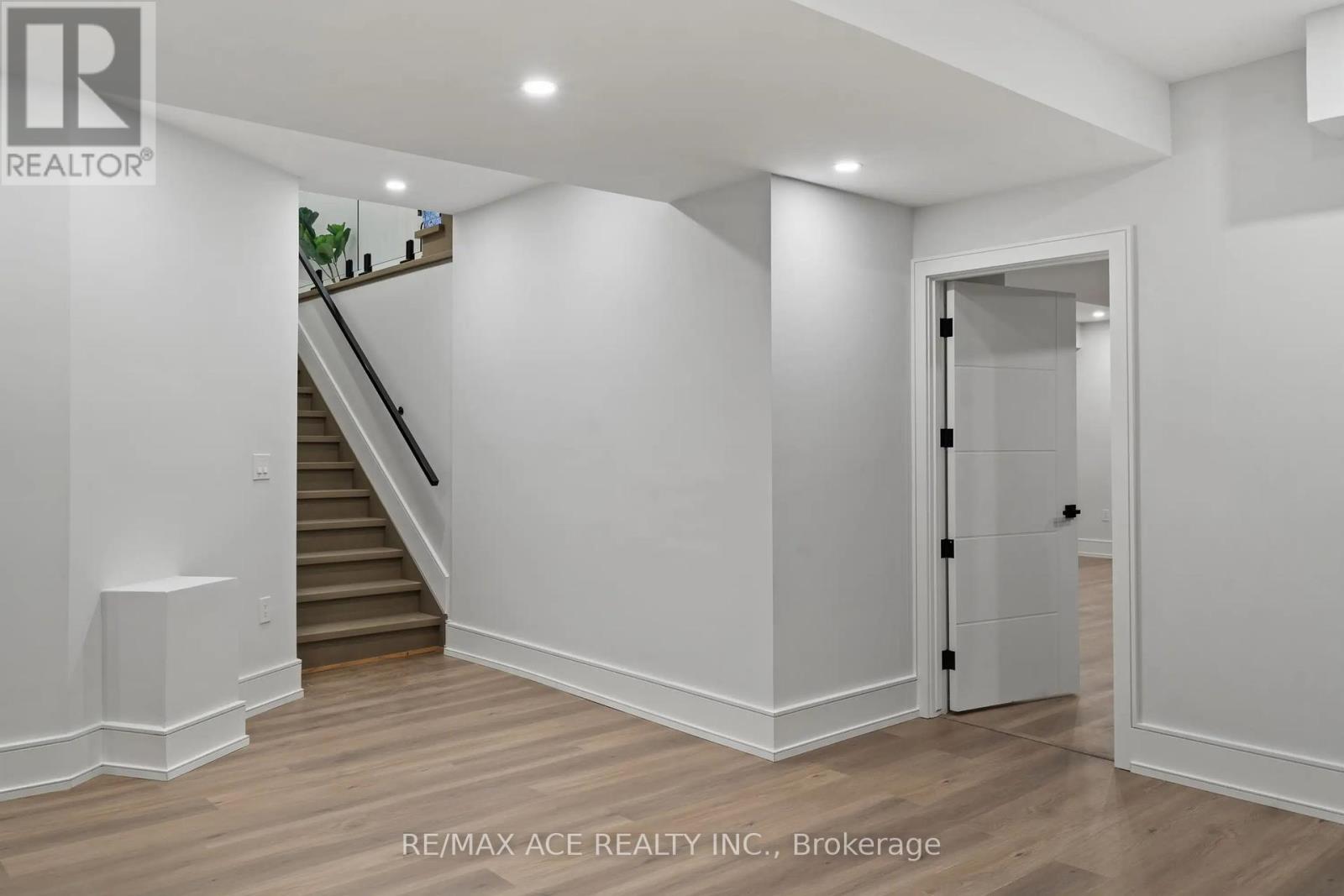 251 Kennedy Road, Toronto, Ontario  M1N 3P4 - Photo 36 - E12401533