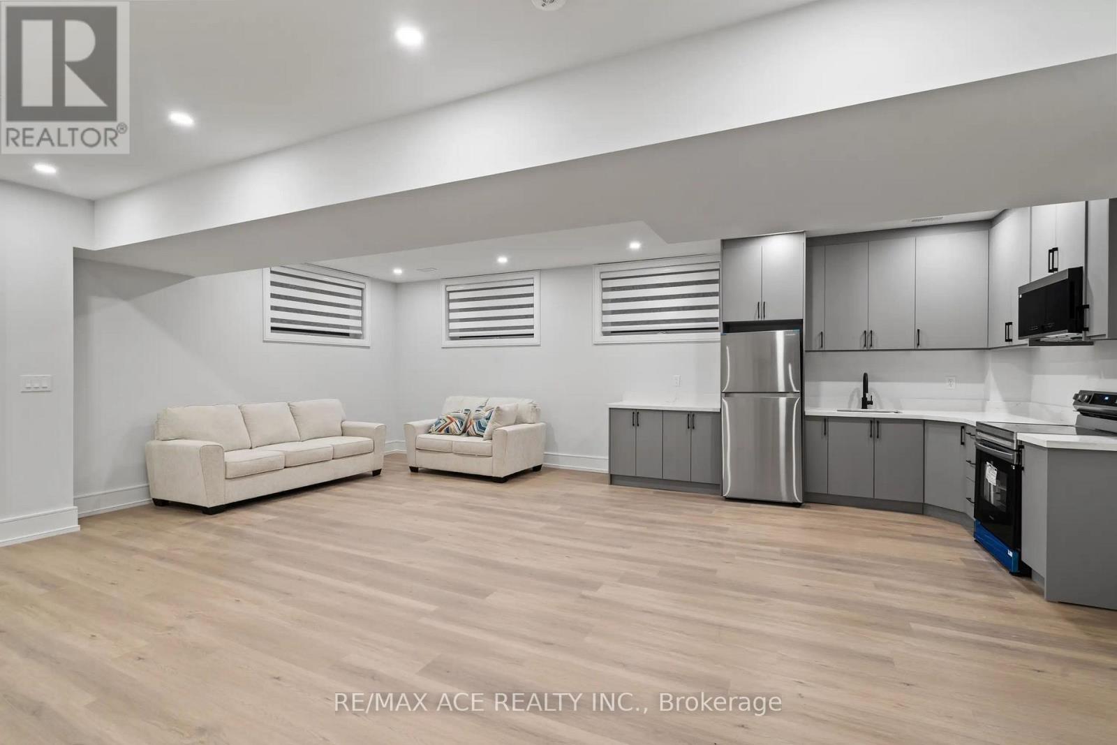 251 Kennedy Road, Toronto, Ontario  M1N 3P4 - Photo 37 - E12401533